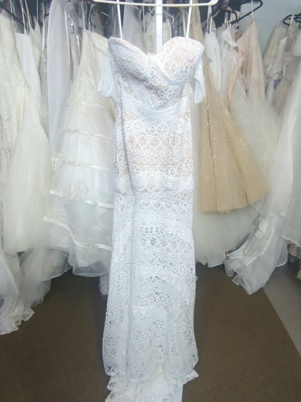 Boho Lace Mermaid Wedding Dress Size 6 Detachable Sleeves NWOT - Picture 5 of 8